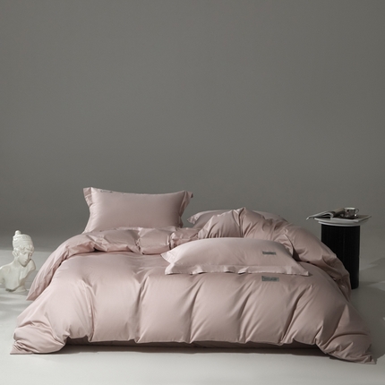 91家纺网 家纺一手货源 找家纺 798家纺 2025新款纯色全棉贡缎单品系列-四件套 唯美粉