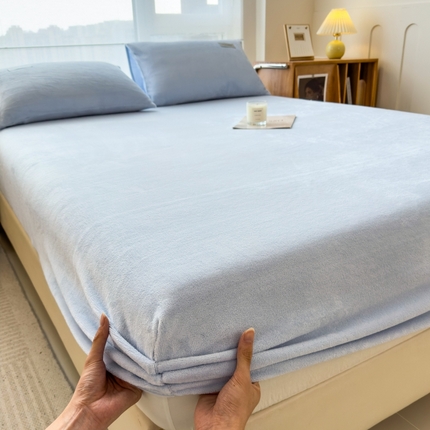 91家纺网 家纺一手货源 找家纺 （总）798家纺 2025新款纯色牛奶绒绒单品系列-单床笠