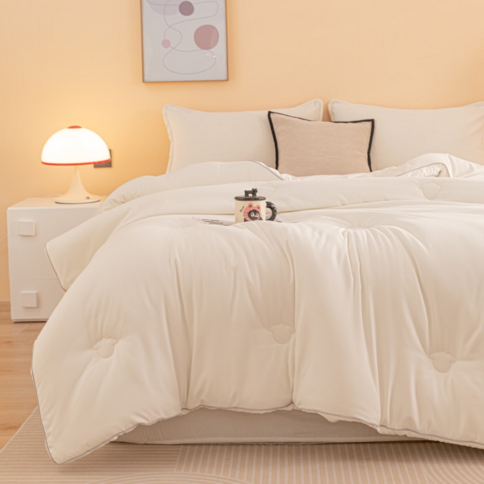 91家纺网 家纺一手货源 找家纺 佳居缘 2024新款云柔棉羊绒大豆被 白色