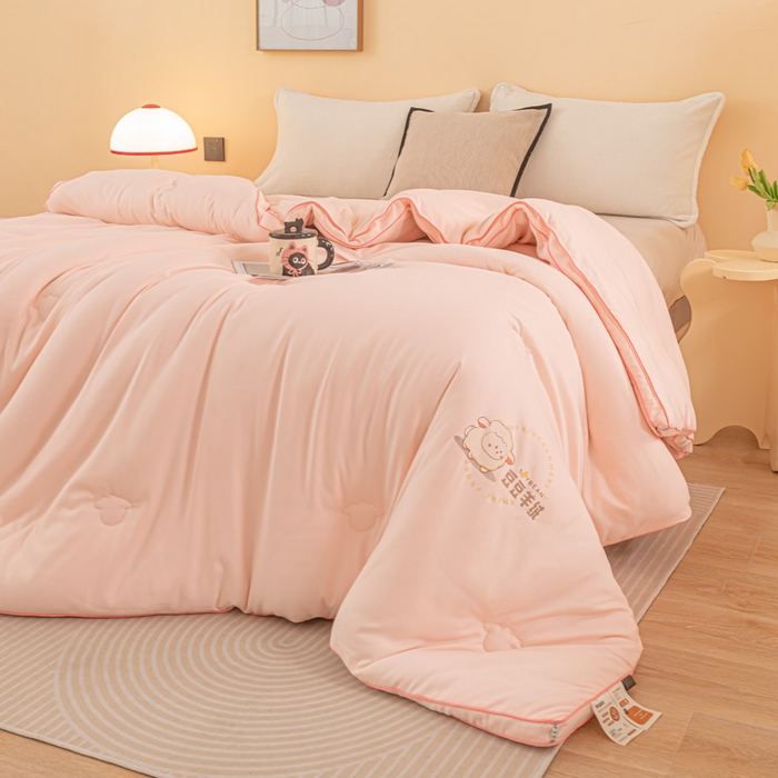 91家纺网 家纺一手货源 找家纺 佳居缘 2024新款云柔棉羊绒大豆被 粉色