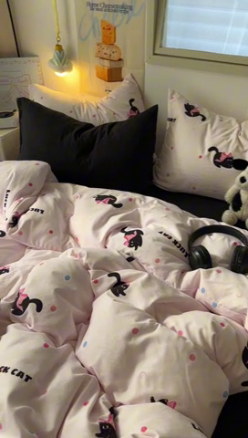 91家纺网 家纺一手货源 找家纺 阿曼达 2024新款ins博主风印花水洗m四件套 粉猫咪