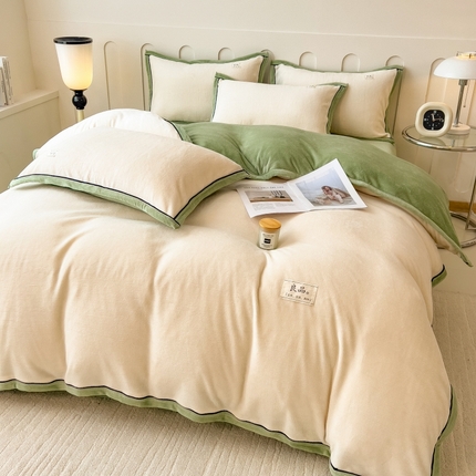 91家纺网 家纺一手货源 找家纺 （总）798家纺 2025新款牛奶绒良品系列四件套