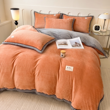 91家纺网 家纺一手货源 找家纺 （总）798家纺 2025新款牛奶绒良品系列四件套