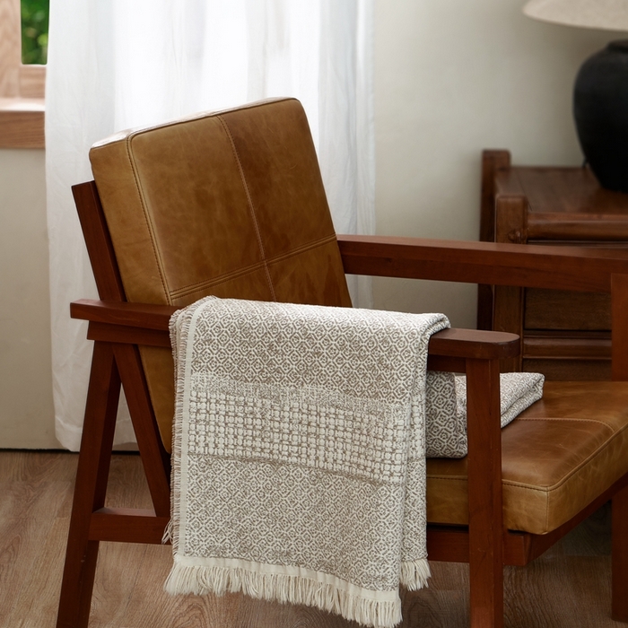 91家纺网 家纺一手货源 找家纺 子和 2024新款全棉缩绒毯（浅色） 光影马赛克大地棕