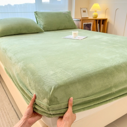 91家纺网 家纺一手货源 找家纺 （总）798家纺 2025新款纯色牛奶绒绒单品系列-单床笠