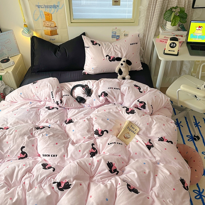 91家纺网 家纺一手货源 找家纺 阿曼达 2024新款ins博主风印花水洗m四件套 粉猫咪