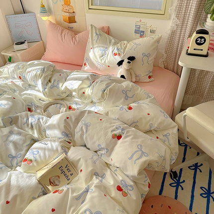 91家纺网 家纺一手货源 找家纺 阿曼达 2024新款ins博主风印花水洗m四件套 草莓乐园