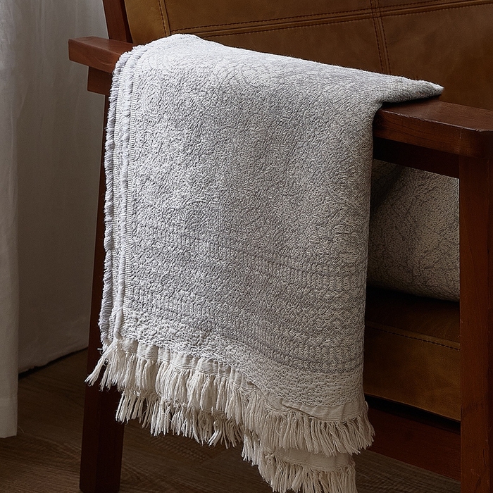 91家纺网 家纺一手货源 找家纺 子和 2024新款全棉缩绒毯（浅色） 瑰丽穹顶雅致银