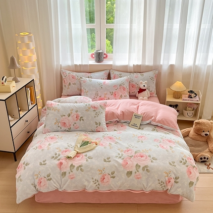 91家纺网 家纺一手货源 找家纺 （总）798家纺 2025新款牛奶绒印花四件套单品系列-四件套