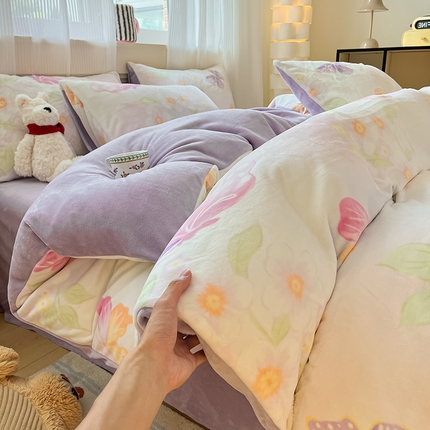 91家纺网 家纺一手货源 找家纺 （总）798家纺 2025新款牛奶绒印花四件套单品系列-单被套