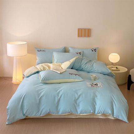 91家纺网 家纺一手货源 找家纺 （总）798家纺 2025新款全棉绣花贴布标双拼四件套-熊猫