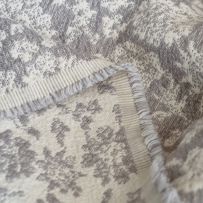91家纺网 家纺一手货源 找家纺 子和 2024新款全棉缩绒毯（浅色） 雏菊微语银白灰