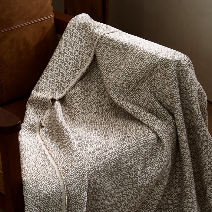 91家纺网 家纺一手货源 找家纺 子和 2024新款全棉缩绒毯（浅色） 光影马赛克大地棕