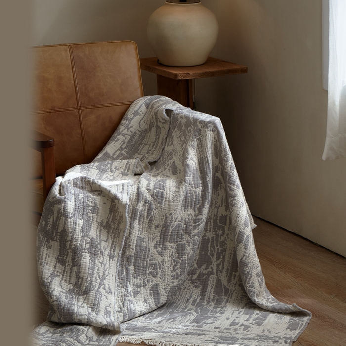 91家纺网 家纺一手货源 找家纺 子和 2024新款全棉缩绒毯（浅色） 北岛野银白灰