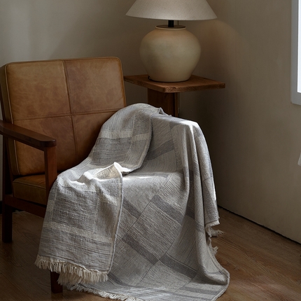 91家纺网 家纺一手货源 找家纺 子和 2024新款全棉缩绒毯（浅色） 自由主义银白灰