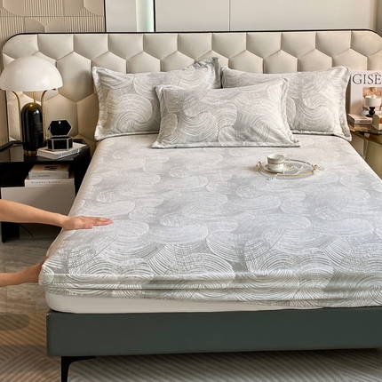 91家纺网 家纺一手货源 找家纺 （总）798家纺 2025新款牛奶绒雕花单床笠