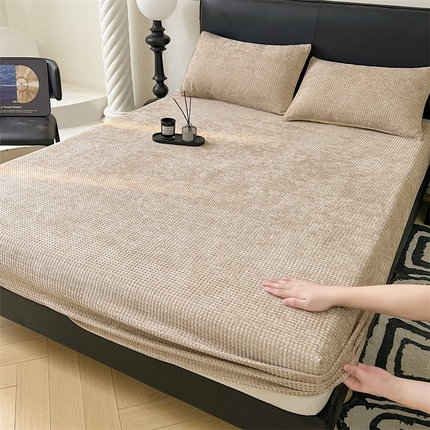 91家纺网 家纺一手货源 找家纺 2024新款A类云纱镂空绒床笠-菠萝格 菠萝格-浅卡其