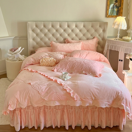 91家纺网 家纺一手货源 找家纺 网红馆（ck家纺） 2025新款高克重加厚保暖时尚花边宝宝绒乐伊系列四件套 乐伊-粉