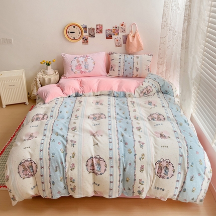 91家纺网 家纺一手货源 找家纺 海岛哥哥 2024新款大版枕套牛奶绒四件套 大版牛奶绒-爱尔庄园