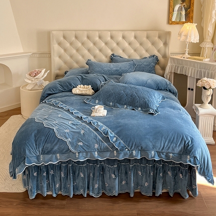 91家纺网 家纺一手货源 找家纺 麒豆豆 2024新款宝宝绒床裙四件套-乐伊 乐伊-蓝