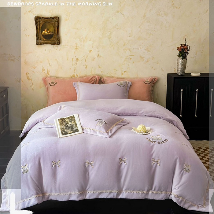 91家纺网 家纺一手货源 找家纺 未来家居 2024新款全活性高克重牛奶绒四件套 甜心-紫