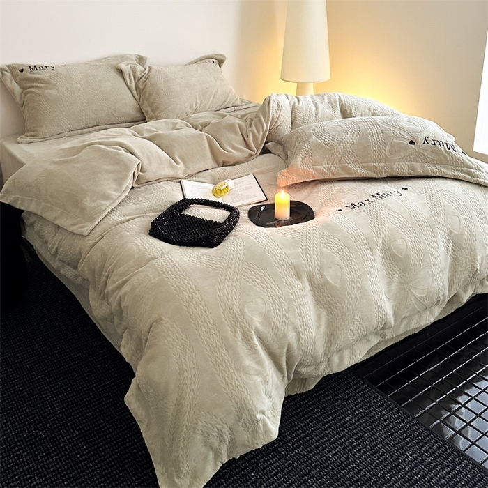 91家纺网 家纺一手货源 找家纺 （总）潘朵拉家纺 2024新款法式刺绣雕花绒牛奶绒四件套-麦瑞系列