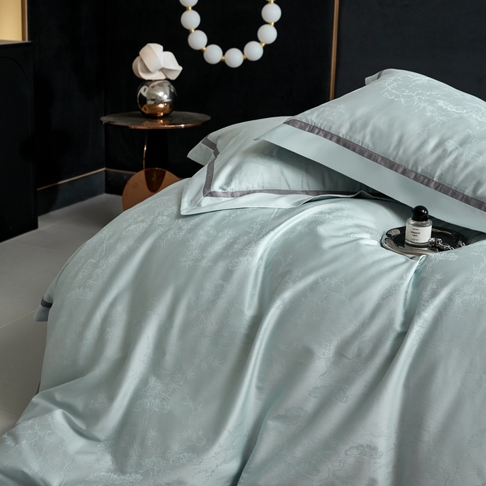 91家纺网 家纺一手货源 找家纺 琉宿家纺 2025新款50s双股长绒棉提花宽边工艺四件套枫洛（清新兰）