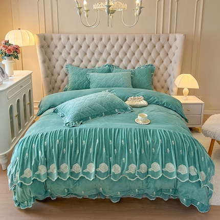 91家纺网 家纺一手货源 找家纺 麒豆豆 2024新款宝宝绒床裙四件套-晨曦玫瑰 晨曦玫瑰-暮光绿