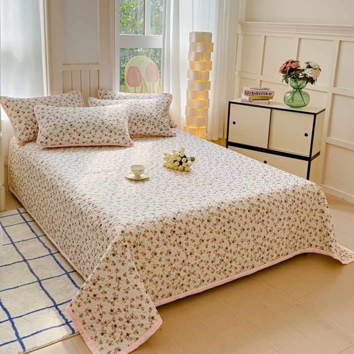 91家纺网 家纺一手货源 找家纺 芯元素 2024新款云纱棉床盖三件套 花海