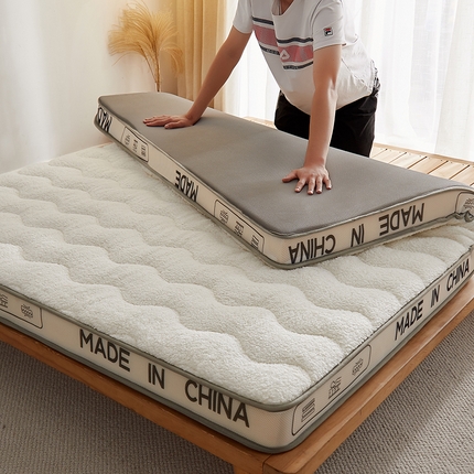 91家纺网 家纺一手货源 找家纺 （总）暖季家纺 2025新款 双边立体款 羊羔绒床垫  