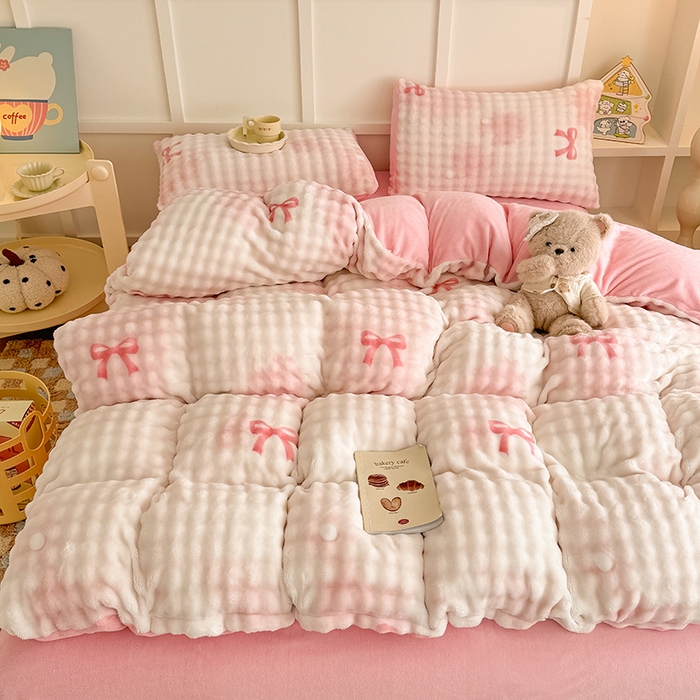 91家纺网 家纺一手货源 找家纺 金喜 2024新款牛奶绒印花泡泡四件套 泡泡牛奶绒-拾忆粉