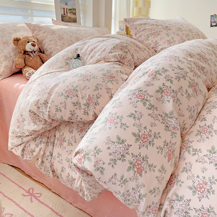 91家纺网 家纺一手货源 找家纺 卡普家居 2025新款法式全棉小香风碎花四件套-实景拍摄 花缇-粉