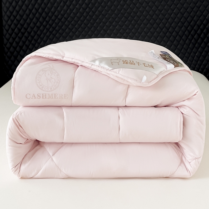91家纺网 家纺一手货源 找家纺 梵克保罗 2024秋冬保暖加厚新西兰进口羊毛防绒抗菌被羊绒被冬被被子被芯 粉色