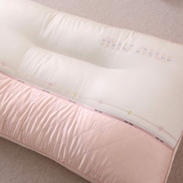 91家纺网 家纺一手货源 找家纺 （总）赛格时代家居 2024新款定型护颈舒适枕枕头枕芯- 双拼色