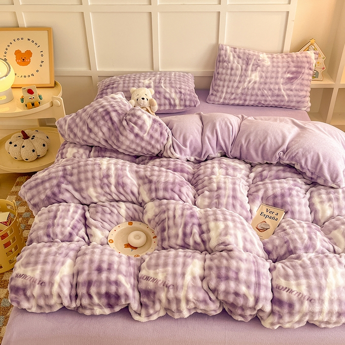 91家纺网 家纺一手货源 找家纺 金喜 2024新款牛奶绒印花泡泡四件套 泡泡牛奶绒-炫彩紫