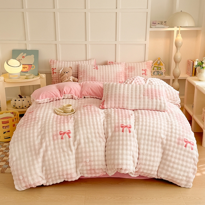 91家纺网 家纺一手货源 找家纺 金喜 2024新款牛奶绒印花泡泡四件套 泡泡牛奶绒-拾忆粉