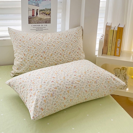 91家纺网 家纺一手货源 找家纺 （总）卡普家居 2025新款法式全棉小香风碎花单枕套-实景拍摄