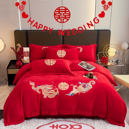 91家纺网 家纺一手货源 找家纺 （总）金麦家纺 2024新款高克重全消光牛奶绒婚庆刺绣四件套（控价+50）