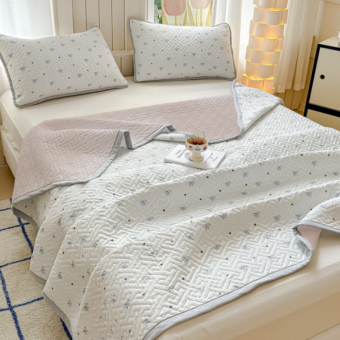 91家纺网 家纺一手货源 找家纺 芯元素 2024新款云纱棉床盖三件套 甜心兰