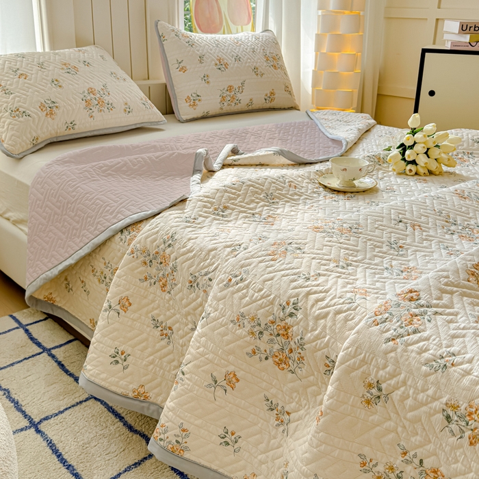 91家纺网 家纺一手货源 找家纺 芯元素 2024新款云纱棉床盖三件套 暗香