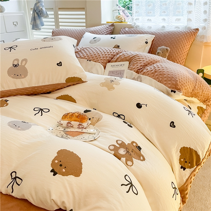 91家纺网 家纺一手货源 找家纺 佰亿莱 2024新款豆豆绒四件套 咖啡小熊