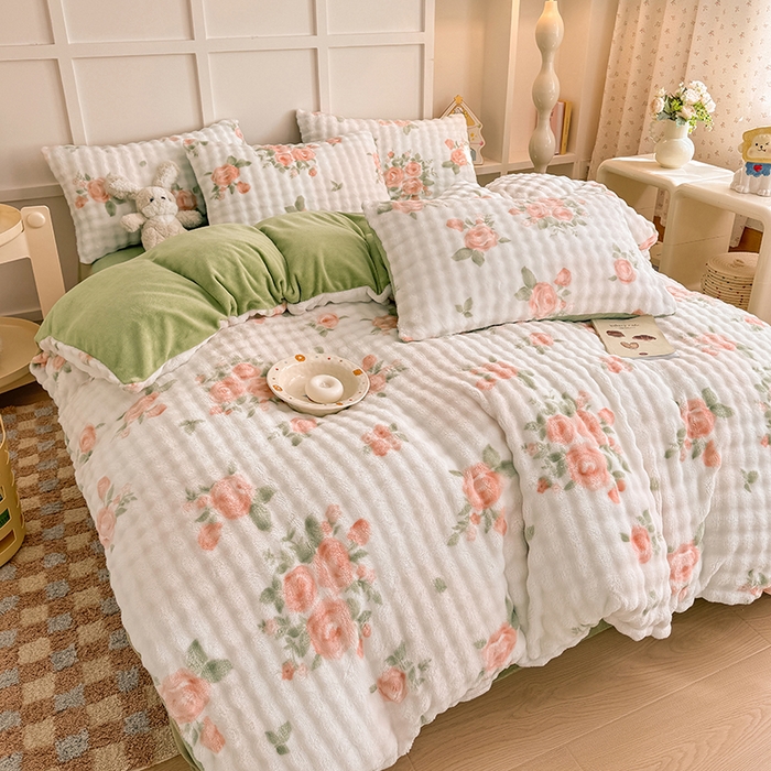 91家纺网 家纺一手货源 找家纺 金喜 2024新款牛奶绒印花泡泡四件套 泡泡牛奶绒-花仙子