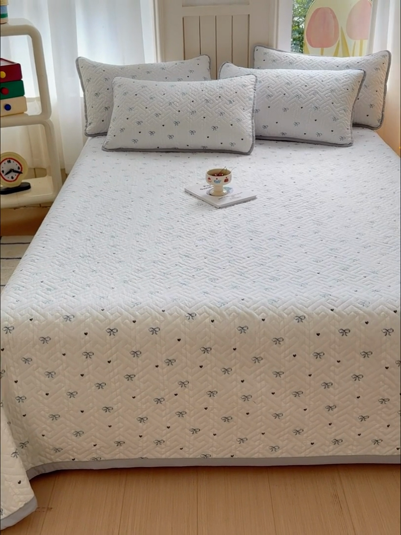 91家纺网 家纺一手货源 找家纺 芯元素 2024新款云纱棉床盖三件套 甜心兰