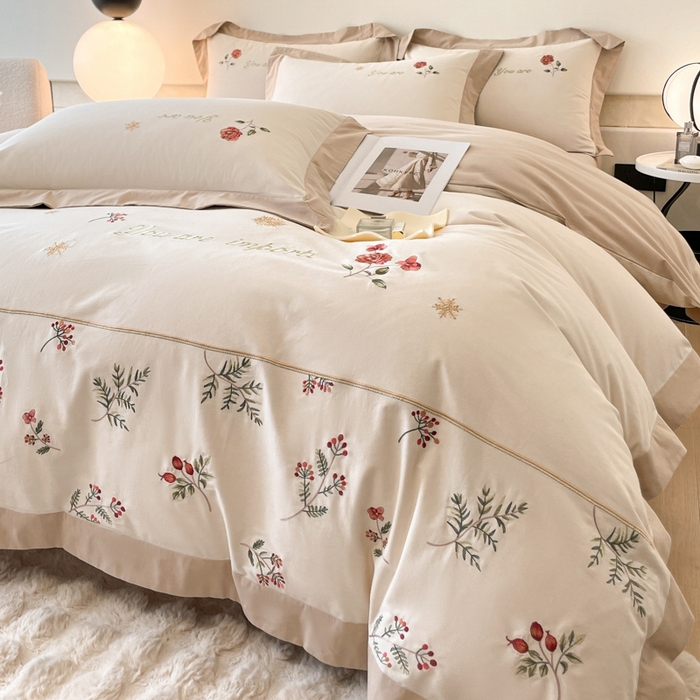 91家纺网 家纺一手货源 找家纺 遇见家居生活馆 2024新款A类全棉磨毛刺绣四件套-丽莎 丽莎-杏驼色