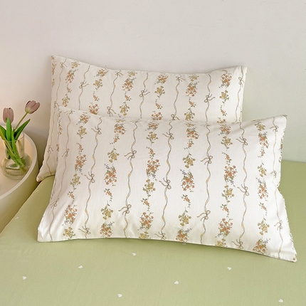 91家纺网 家纺一手货源 找家纺 （总）卡普家居 2025新款法式全棉小香风碎花单枕套-小红书拍摄