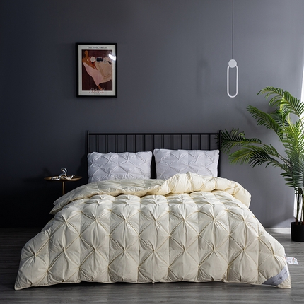 御眠纺羽绒被壳 2024新款全棉扭花羽绒被直播爆品 米黄