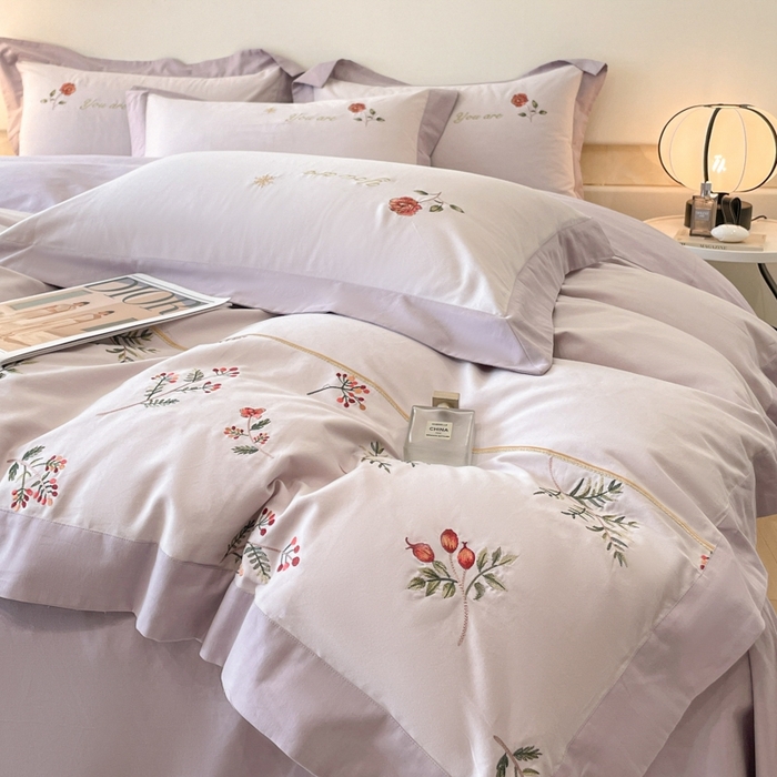 91家纺网 家纺一手货源 找家纺 遇见家居生活馆 2024新款A类全棉磨毛刺绣四件套-丽莎 丽莎-漫漫紫