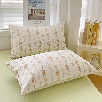 91家纺网 家纺一手货源 找家纺 （总）卡普家居 2025新款法式全棉小香风碎花单枕套-实景拍摄