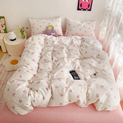 91家纺网 家纺一手货源 找家纺 卡普家居 2025新款法式全棉小香风碎花四件套-小红书拍摄 甜心恋曲