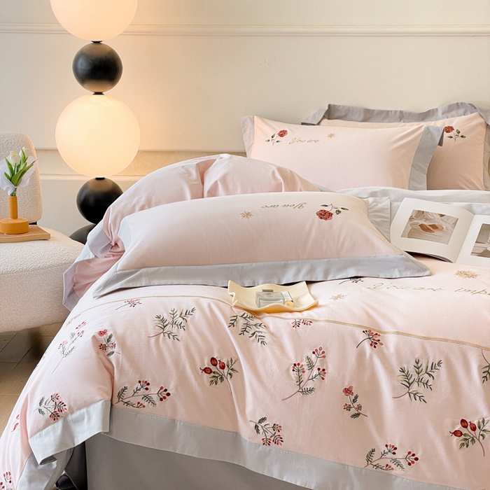 91家纺网 家纺一手货源 找家纺 遇见家居生活馆 2024新款A类全棉磨毛刺绣四件套-丽莎 丽莎-维蜜粉